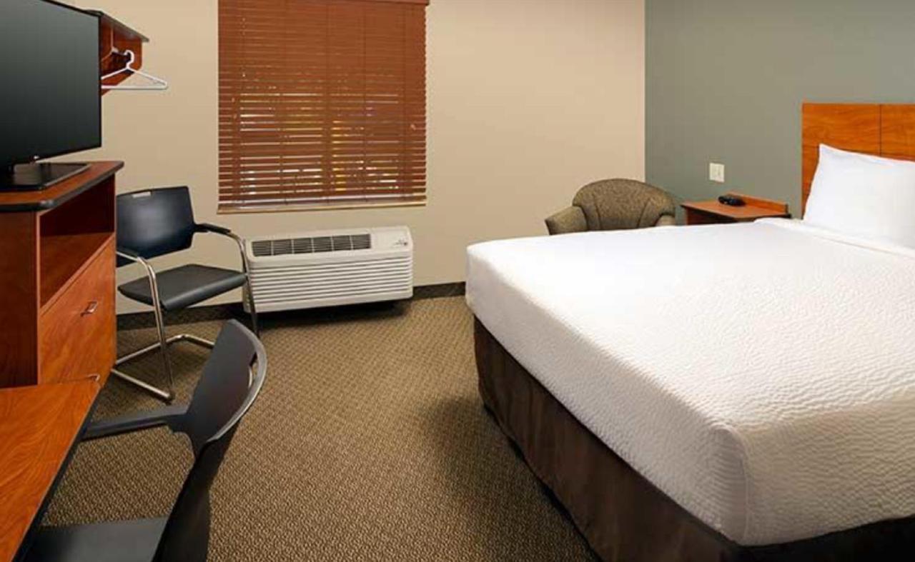 Woodspring Suites Allentown Exteriér fotografie