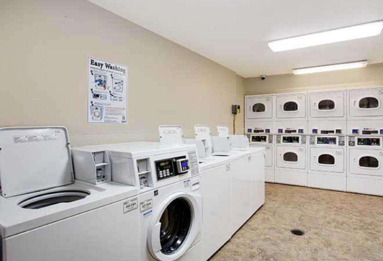 Woodspring Suites Allentown Exteriér fotografie