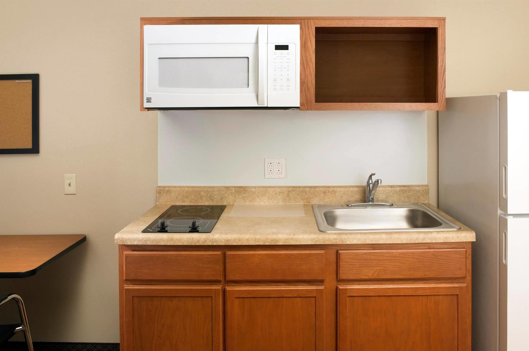 Woodspring Suites Allentown Exteriér fotografie