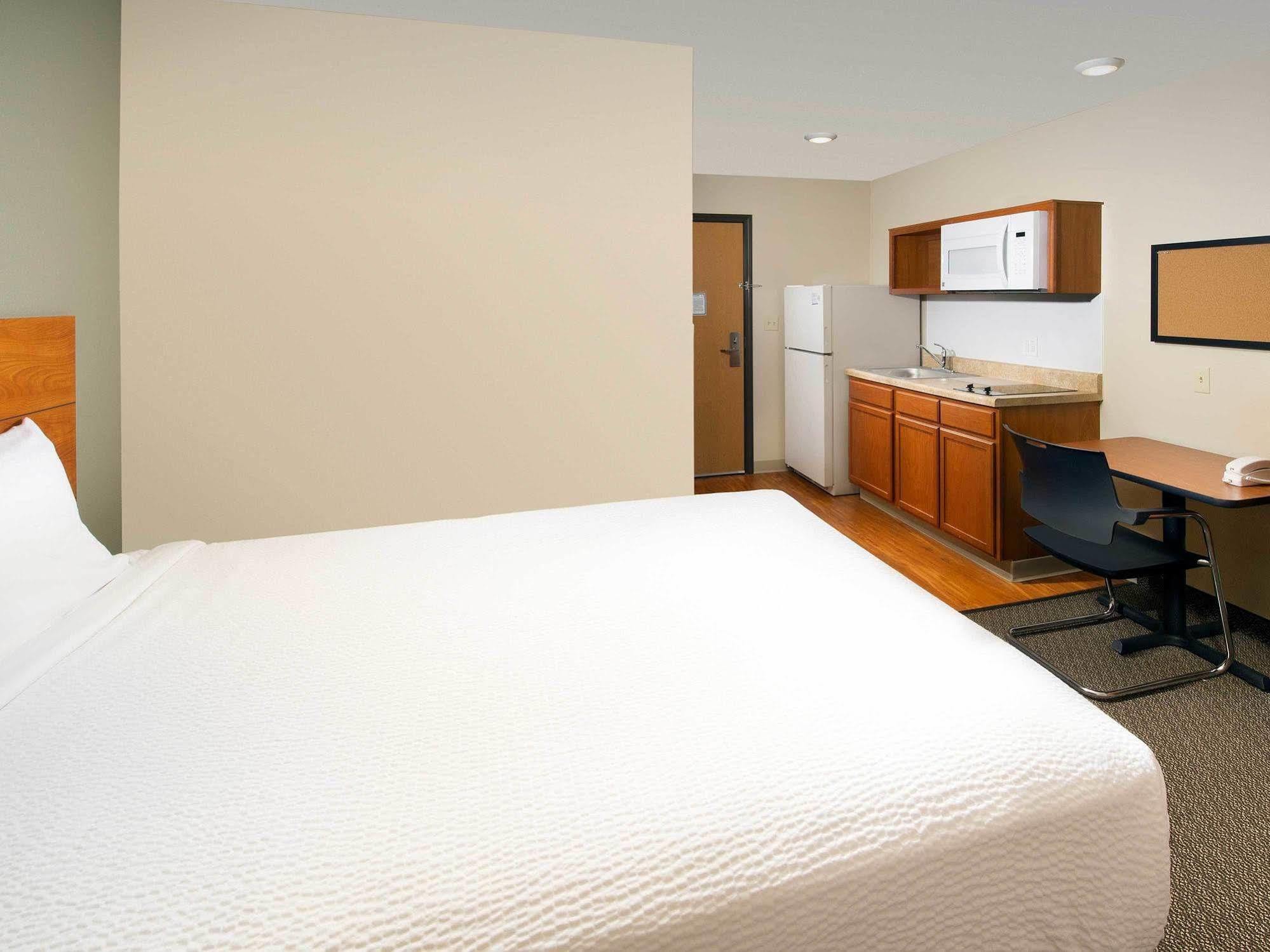 Woodspring Suites Allentown Exteriér fotografie