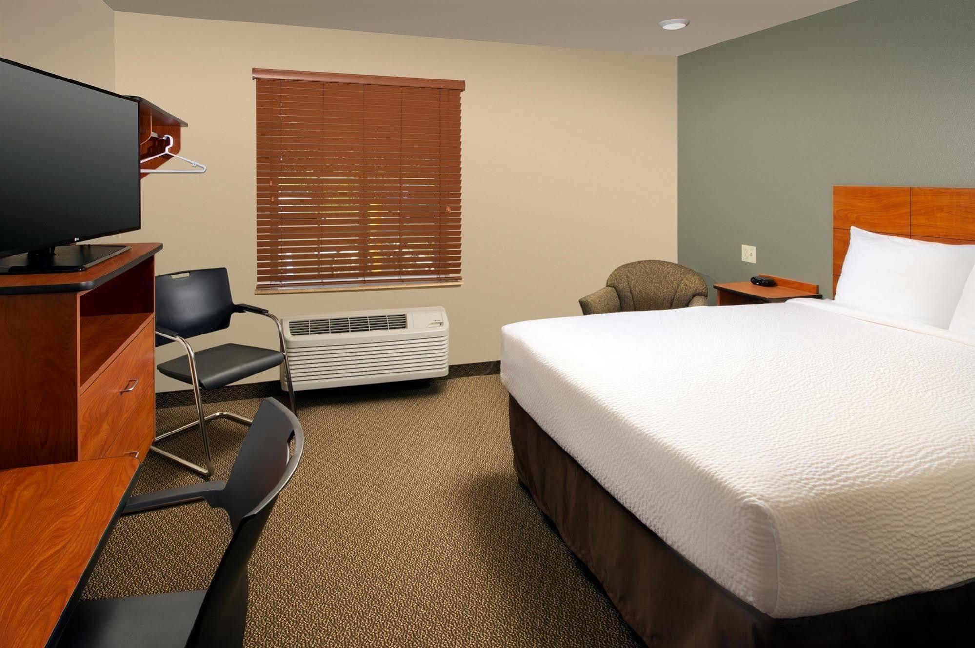 Woodspring Suites Allentown Exteriér fotografie